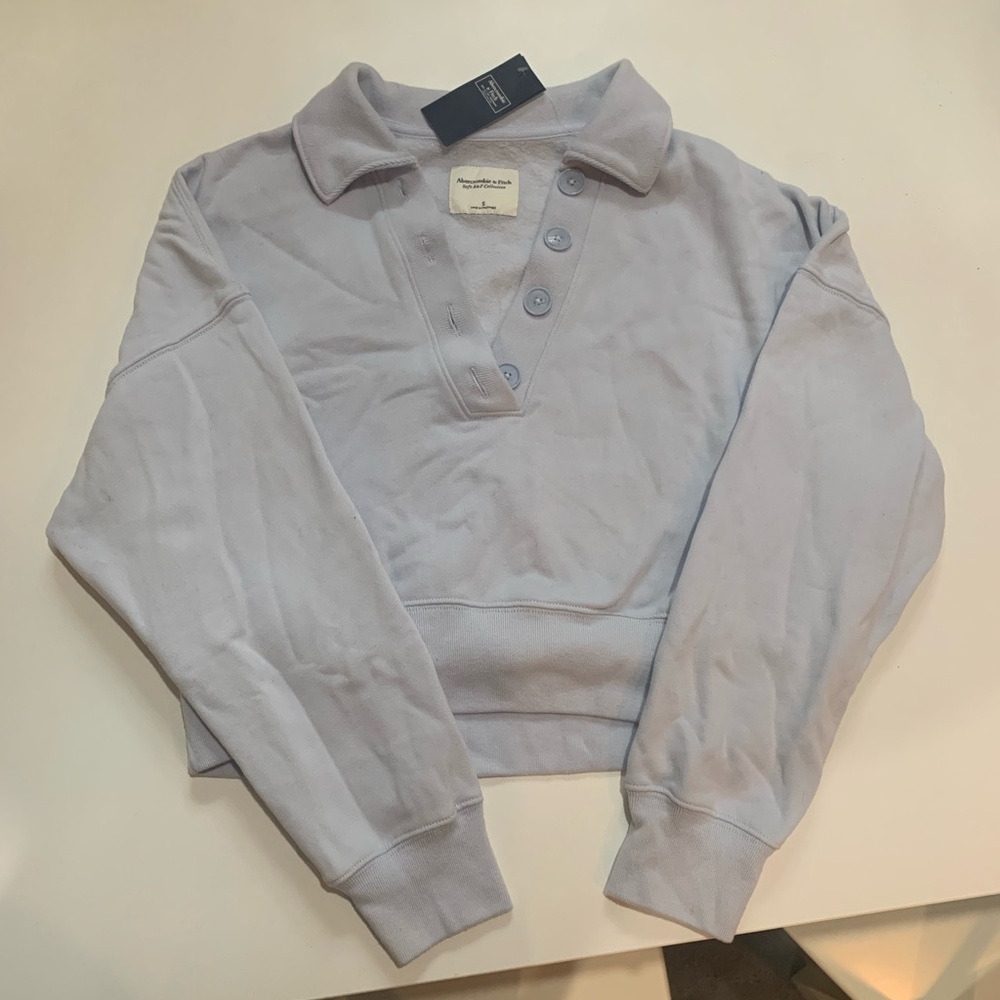 Abercrombie & Fitch Light Blue Sweater